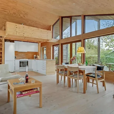 Awesome In With Wifi And 3 Bedrooms *